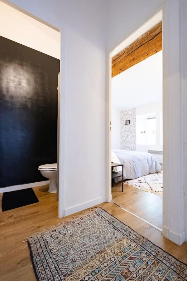Appartement Sunny, Breezy Gem In The Centre Of The Old *
